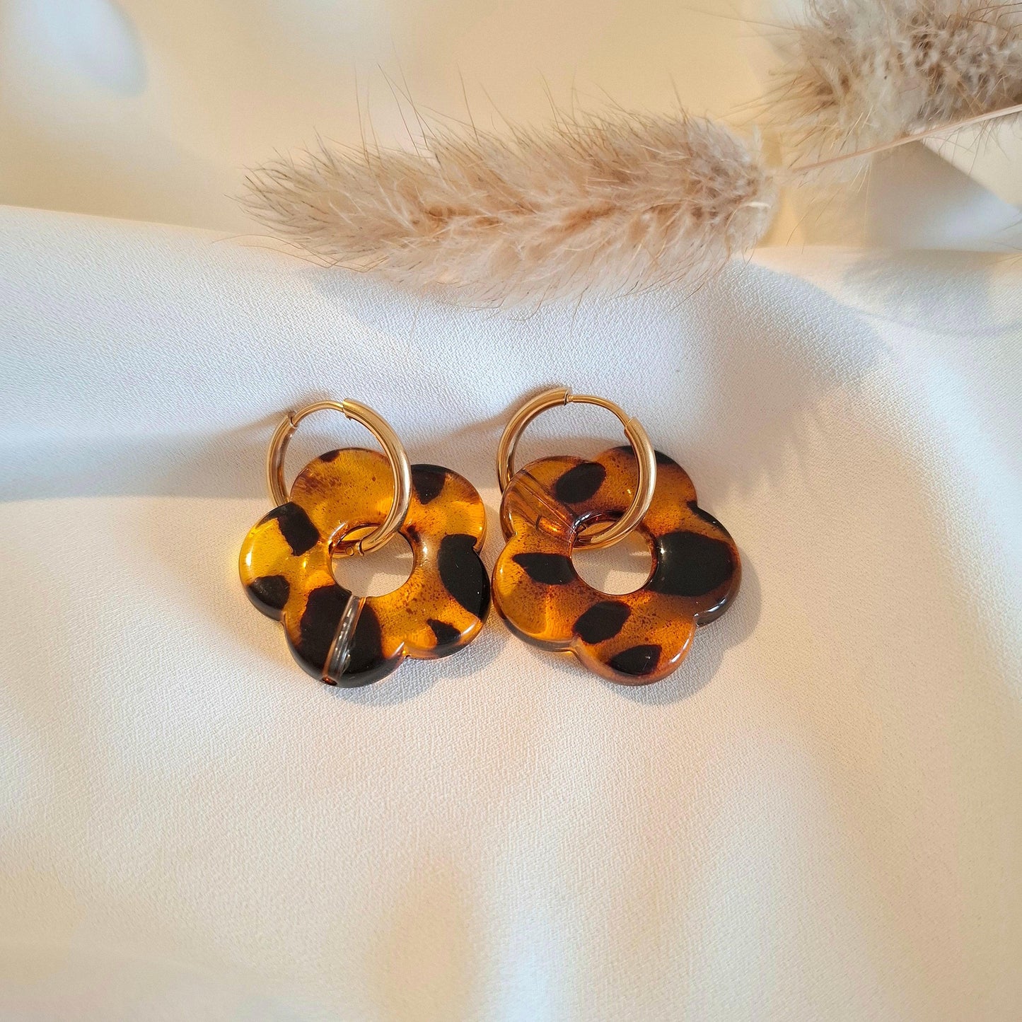 Boucles d'oreilles fleurs léopard Faustine - Larivieradoree