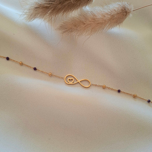 Lyana, bracelet infini et coeur