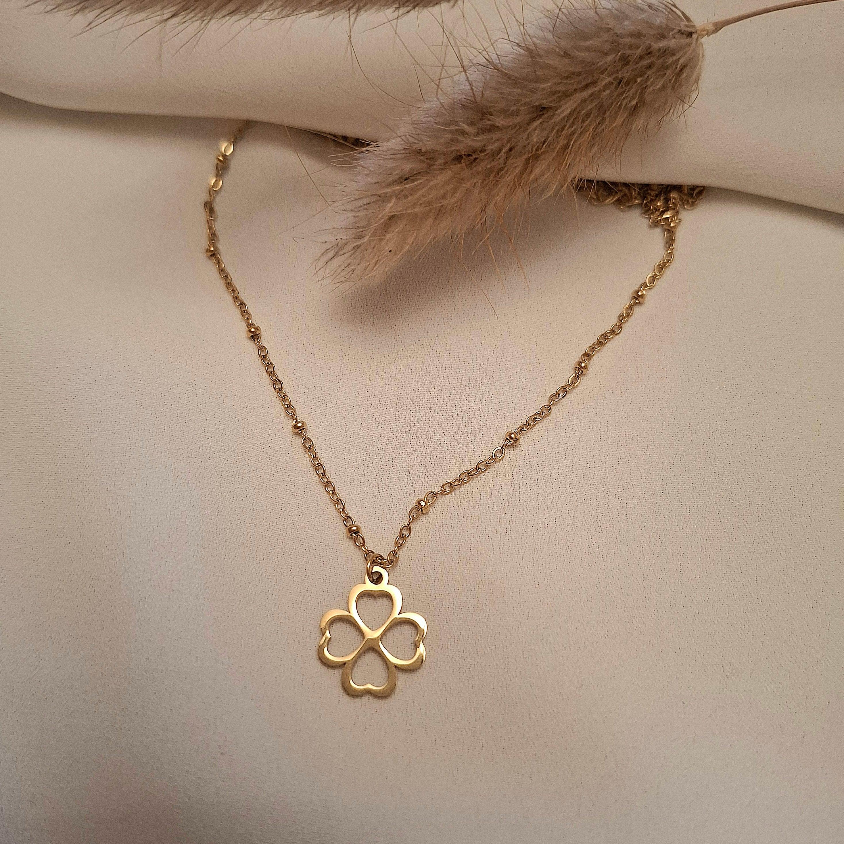 Isis, collier trèfle - Larivieradoree 