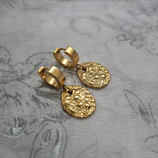 Créoles femme médaillon martelé